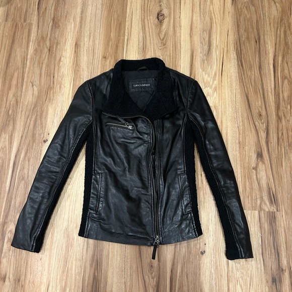 Black leather and fuzzy jacket - Picture 1 of 8